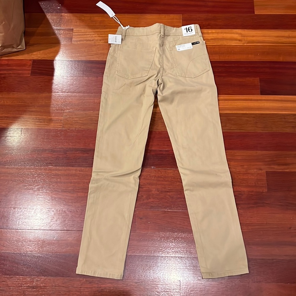 How’s jeans, boys size 16
